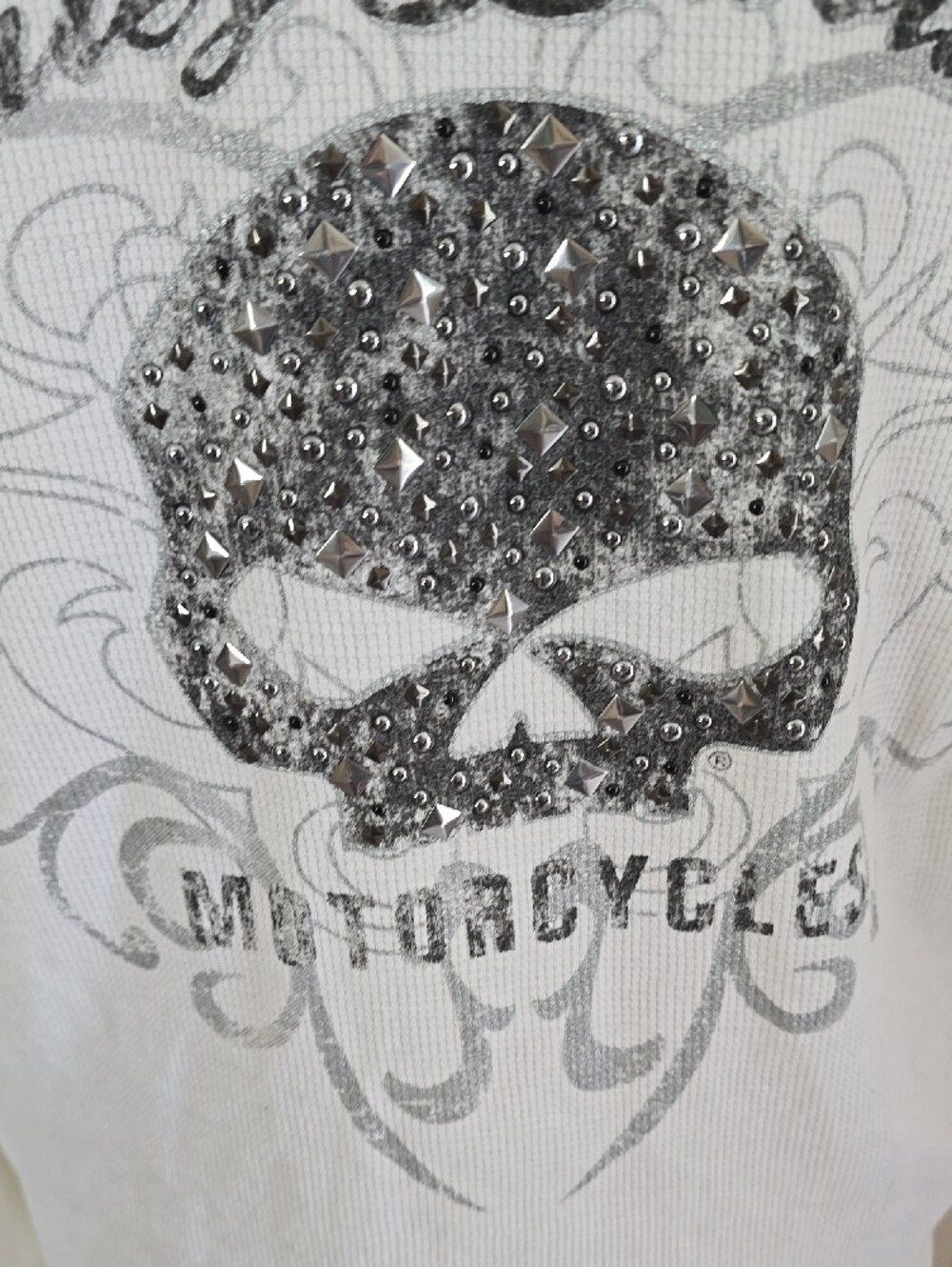 Womens XL Harley DavidsonWhite Lace-Up Hooded Long Sleeve Top with Script Detail - Picture 5 of 10